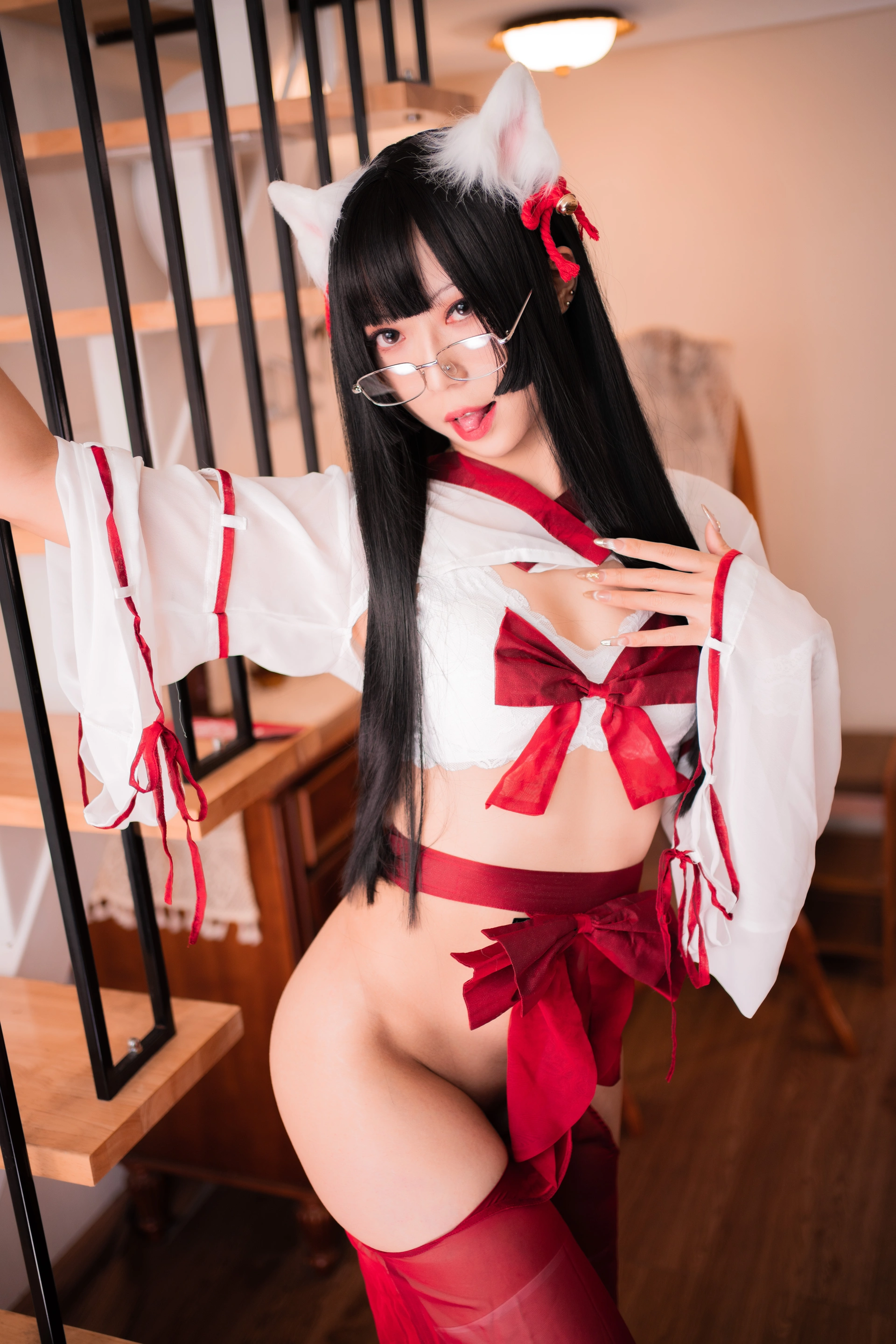 Money冷冷 – NO.040 巫女 3